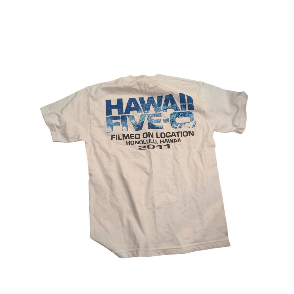Hawaii Five-O 5-0 Film Crew T-Shirt Men's Medium White 2011 Honolulu